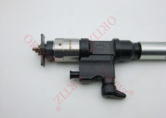 095000 - 6631 Nissan Fuel Injector , High Performance Diesel Fuel Injector